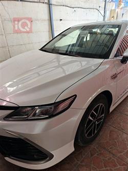 تۆیۆتا کامری